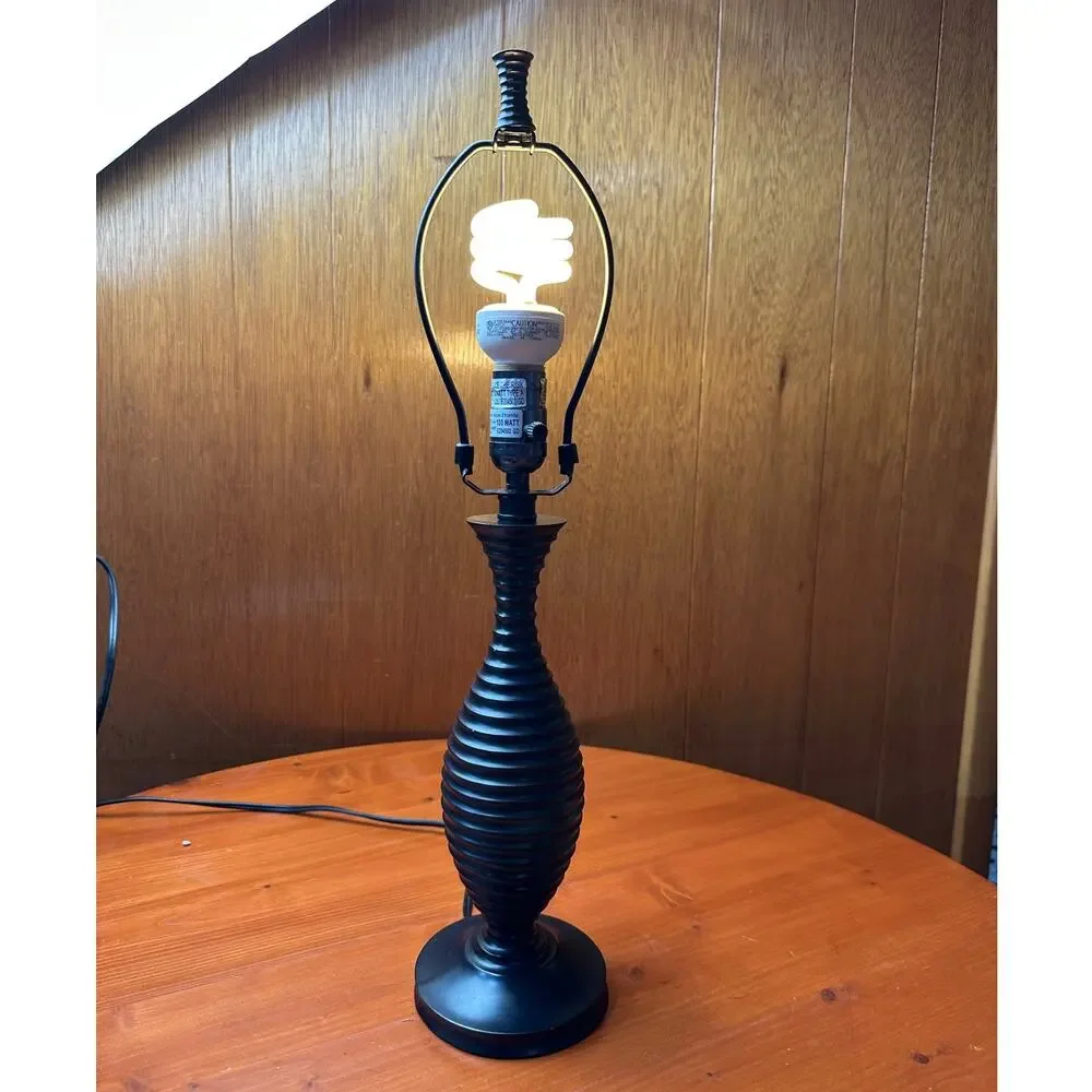 Vintage Pier 1 Dark Brown/Black Ribbed Table Lamp